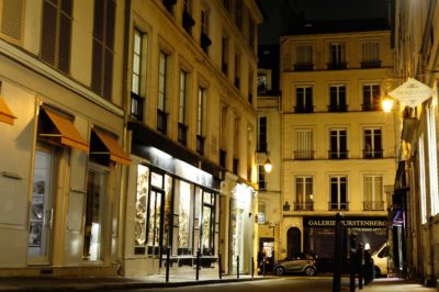 Rue de Paris photographiée par Thomas L. Duclert photographe de mode